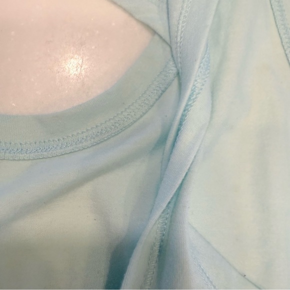 Lilly Pulitzer Women´s Luxletic Aubra Tank Top Twist Back Whisper Blue Sz L - Picture 13 of 13